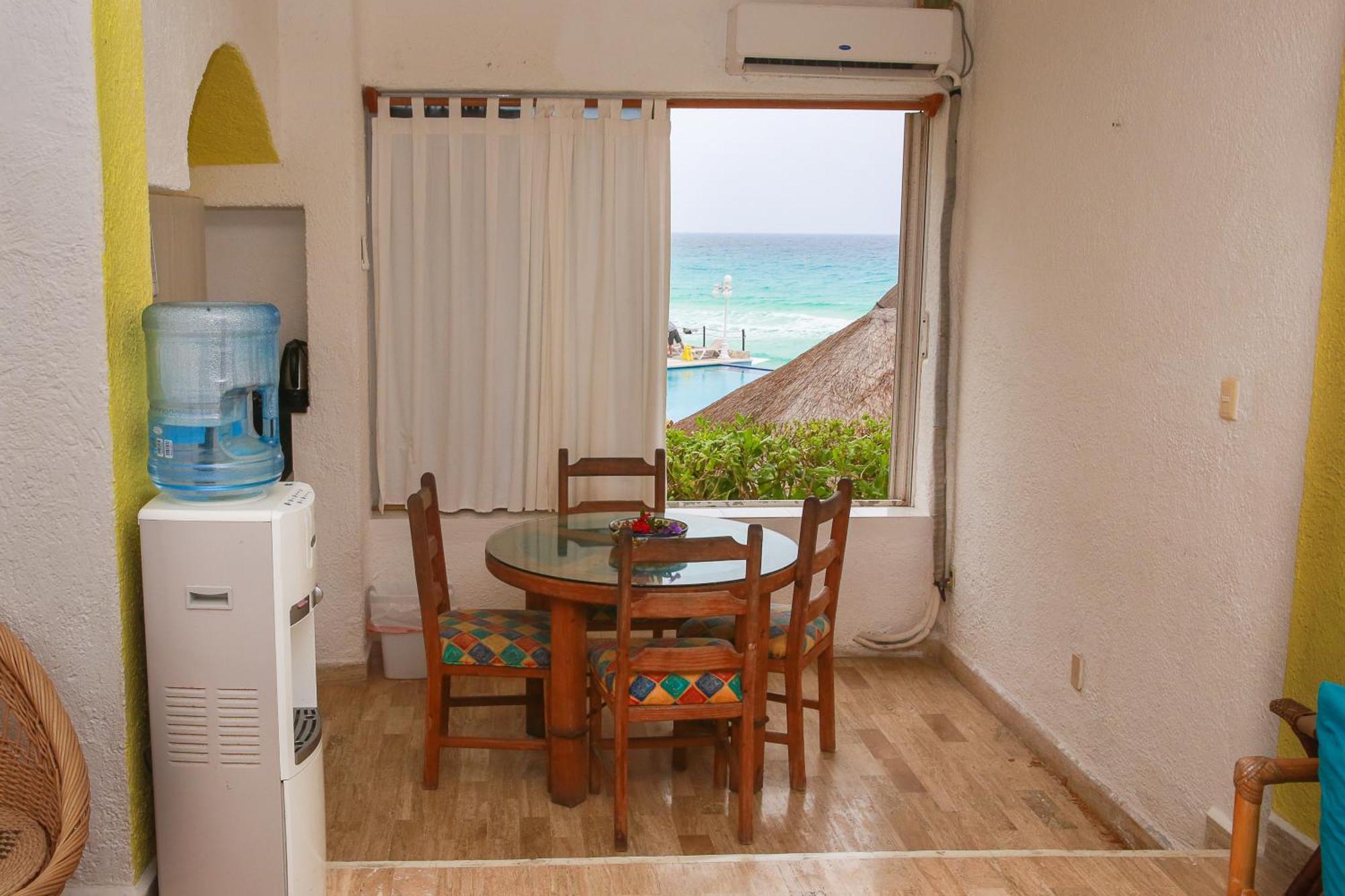 Cancun Beach Aparthotel Brisas Eksteriør billede