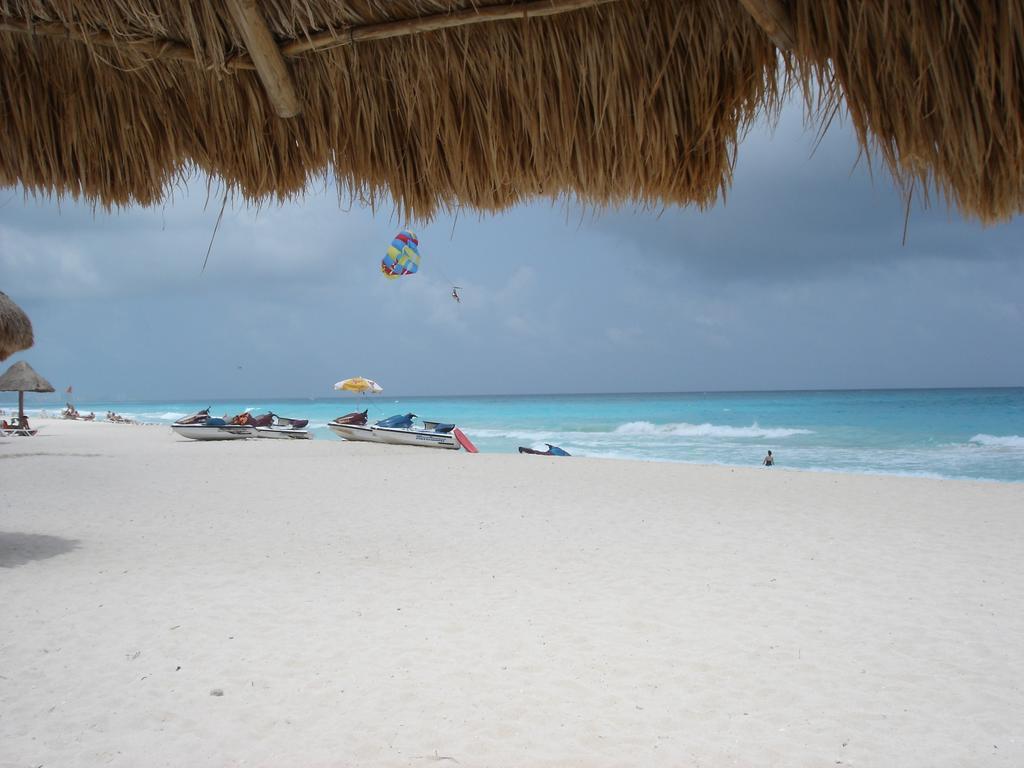 Cancun Beach Aparthotel Brisas Værelse billede