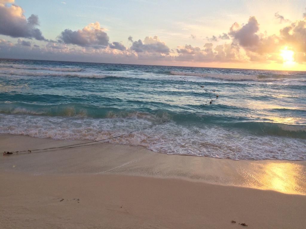 Cancun Beach Aparthotel Brisas Eksteriør billede