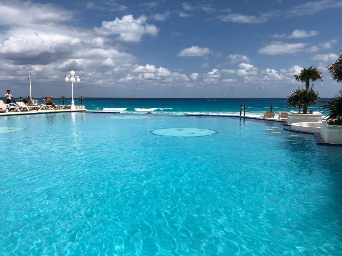 Cancun Beach Aparthotel Brisas Eksteriør billede